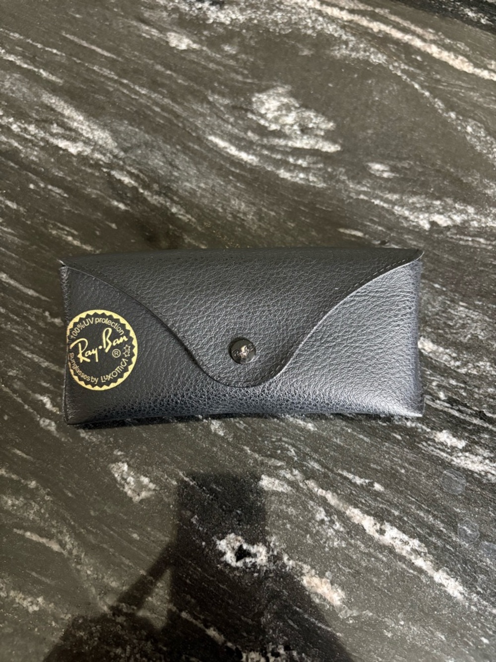 Ray Ban black aviators - Picture 3 of 4